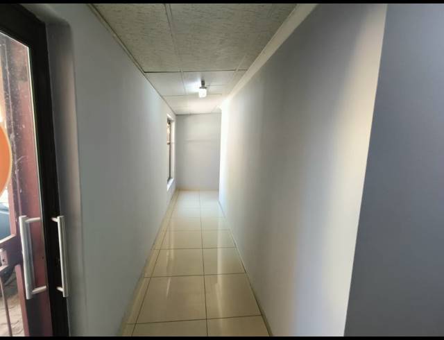 382M² OFFICE FOR SALE IN BO-DORP